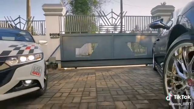 Lexus Ls 500H ft. Honda S660❤? смотреть онлайн