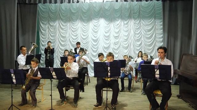 В. Рунов "Бодрый марш" Духовой оркестр МБУДО ДШИ с. Пешково смотреть онлайн