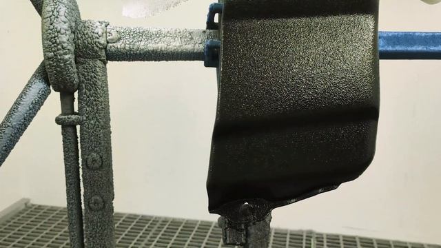 Антигравийное покрытие Intercolor Quality 1К с эффектом шагрени в аэрозоле (650 мл), артикул 916065 смотреть онлайн