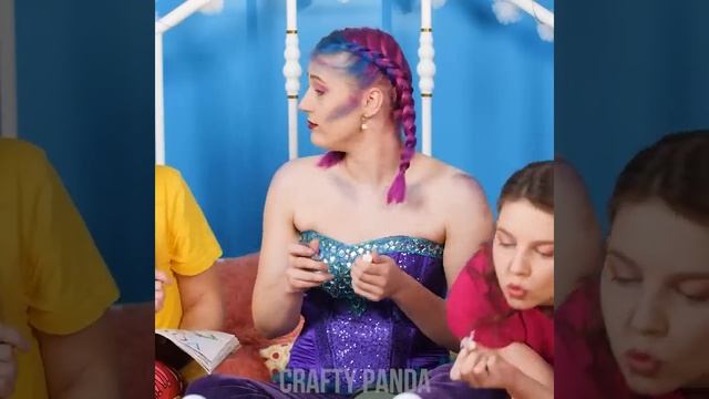 EASY RAINBOW BEAUTY HACKS || Simple Makeup Tips & Tricks For School, DIY Ideas by Crafty Panda смотреть онлайн