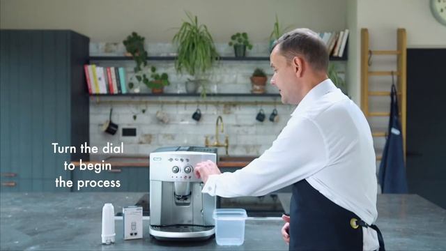 How to descale your De'Longhi Magnifica смотреть онлайн