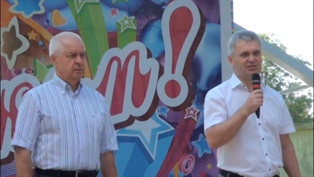Парад первоклассников. г. Апшеронск 12.09.2018 г. смотреть онлайн