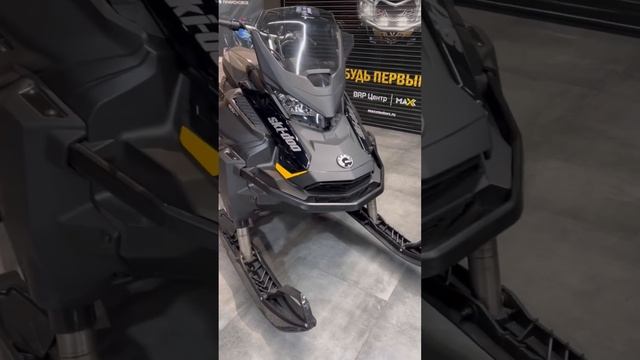 Ski-Doo 2023 Tundra LT смотреть онлайн