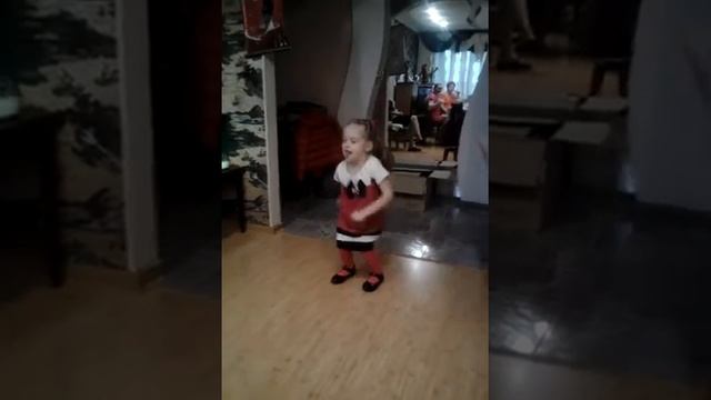 Танец с дедушкой, На танцующих утят смотреть онлайн