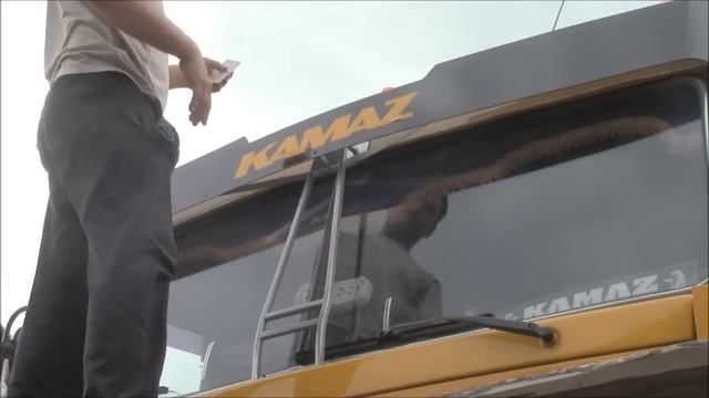 наклейки на солнцезащитный козырек смотреть онлайн