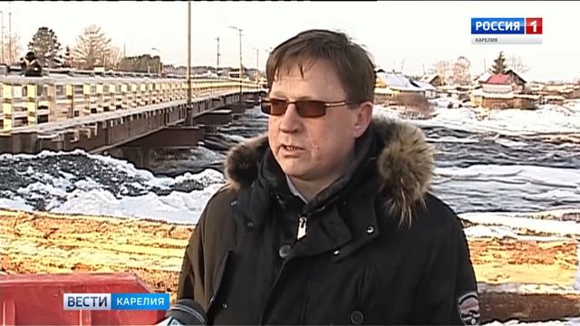 Открылось движение транспорта по временному мосту в Бесовце