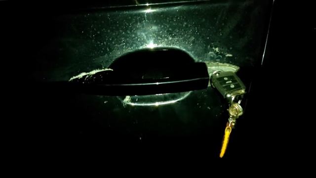 Открытие авто с разряженным элементом питания Tiguan 2 смотреть онлайн