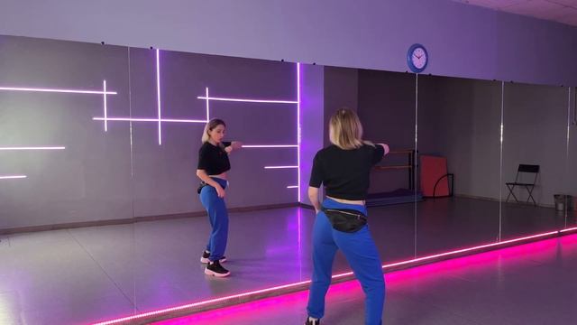 РЕГГЕТОН | УРОК ТАНЦЕВ | РАЗБОР ХОРЕОГРАФИИ | CASUALIDAD - LYANNO & CAUTY