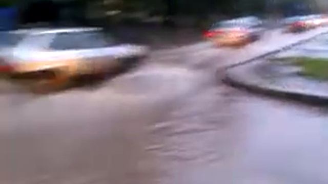 2-я Краснодарская после небольшого дождя смотреть онлайн