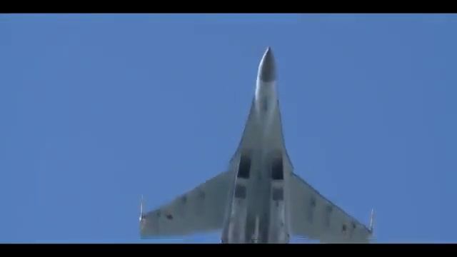 Небесный танец Су-35 смотреть онлайн