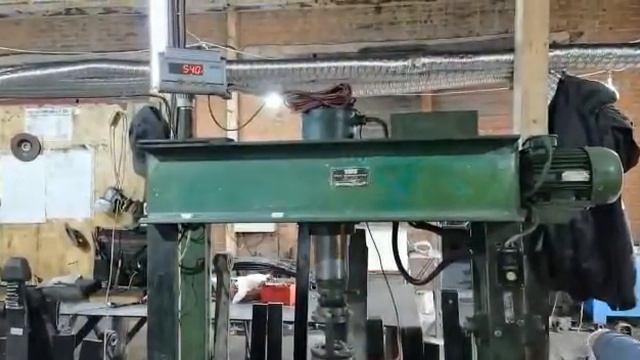 Усиление рессор Форд Транзит до 4 тонн смотреть онлайн