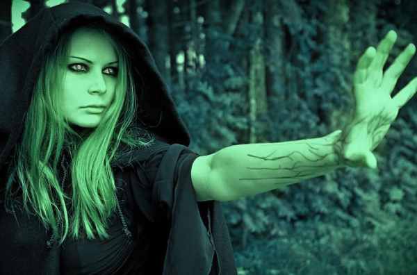 САМЫЕ ИЗВЕСТНЫЕ ВЕДЬМЫ СРЕДНЕВЕКОВЬЯ!ТОП 5!.mp4 смотреть онлайн