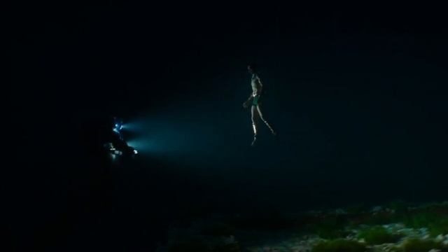 Black Panther: Wakanda Forever : Namor gives Princess Shuri a tour of the Talokan Nation смотреть онлайн