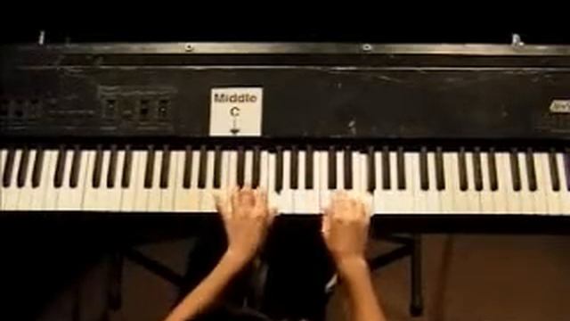 Piano Lesson - Hanon Finger Exercise #30 смотреть онлайн
