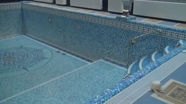 Потолок "звездное небо" бассейн смотреть онлайн