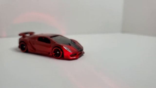 This candy apple ? ?red Lambo Is super clean!? #Minicarking #Hotwheels #Diecast смотреть онлайн