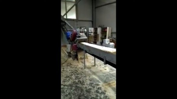 Переработка  кусковых отходов в щепу на Рубительной машине барабанного типа KRAFTER RS-550