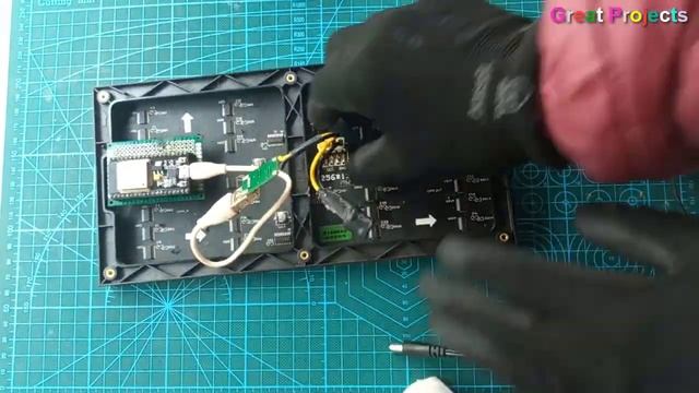 64x32 RGB Led Matrix Clock Scrolling Text With ESP32 смотреть онлайн