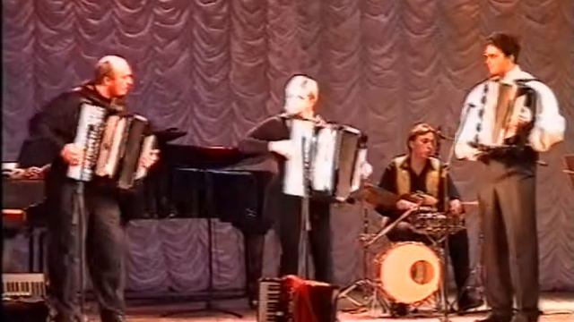26. St. Petersburg Musette Ensemble. American Treskopolka. Accordionissimo смотреть онлайн