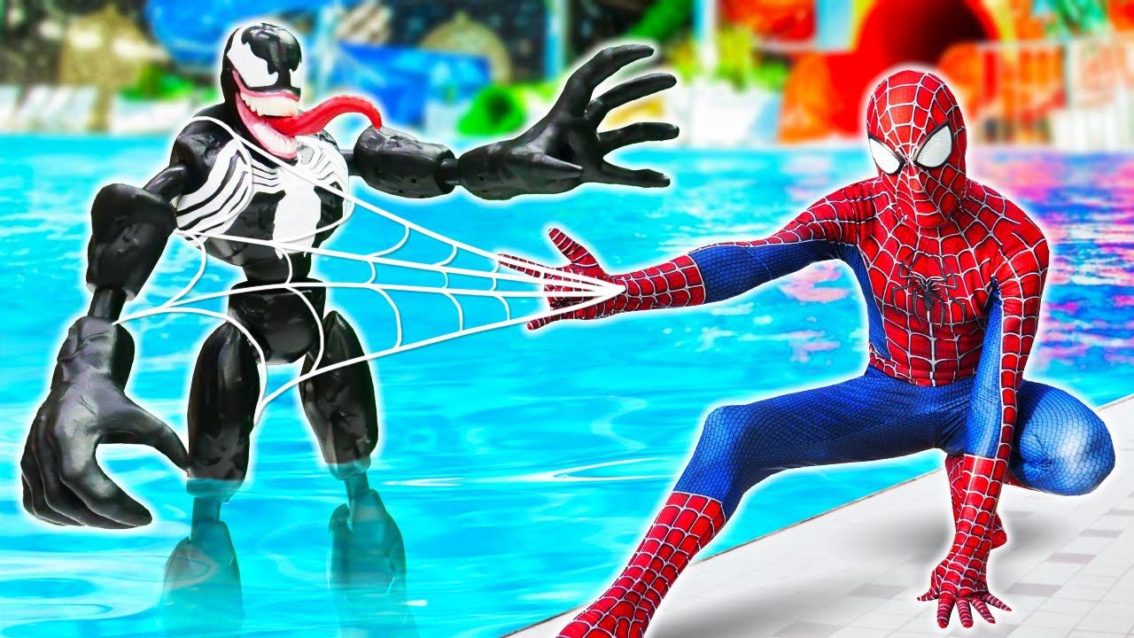 Человек Паук и Акватим спасают Аквапарк! - Сборник видео Супергерои и Трансформеры игры битвы смотреть онлайн