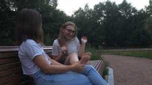 Щекотка челлендж / tickle for 1 minute challenge  (feet, promo)