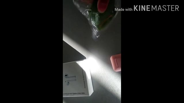 ||Распаковка нушников airpods || Сломанный наушник!? [Grays] смотреть онлайн