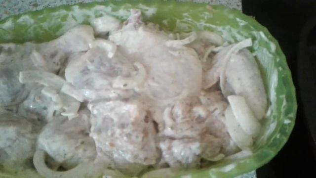 АРОМАТНАЯ КУРИЦА ПОД МАЙОНЕЗОМ В ДУХОВКЕ !!! смотреть онлайн