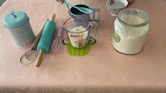 Мудрый совет,как правильно отмерить муку для замеса теста кондитерских изделий смотреть онлайн