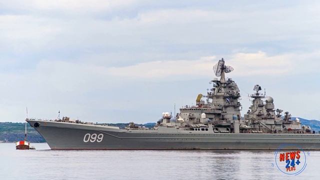 ТАРК «Петр Великий» проекта 1144.2 «Орлан» отразил атаку на главную базу Северного флота РФ смотреть онлайн