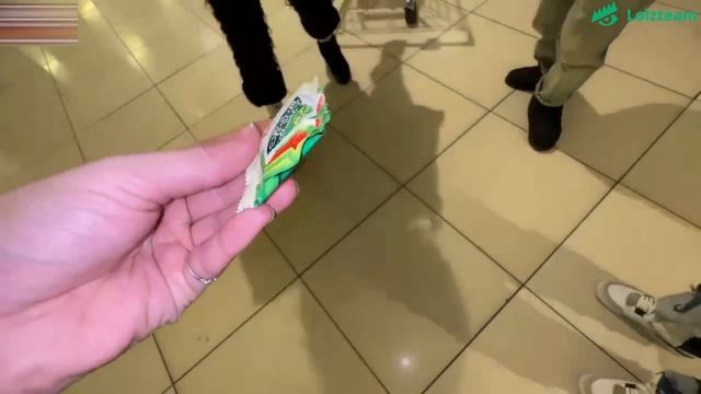 УГАРНАЯ ПОДГОТОВКА К ВРУЧЕНИЮ ПОДАРКОВ?| САМЫЕ СМЕШНЫЕ ДЕДЫ МОРОЗЫ! смотреть онлайн