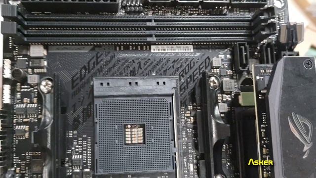 Распаковка материнской платы ASUS ROG STRIX X570-I Gaming. AM4. Asker смотреть онлайн