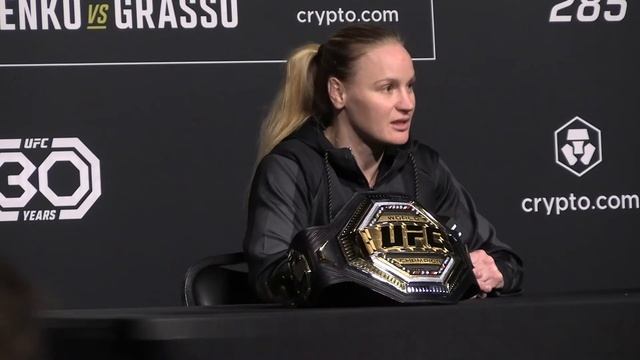 Valentina Shevchenko UFC 285 Media Day смотреть онлайн