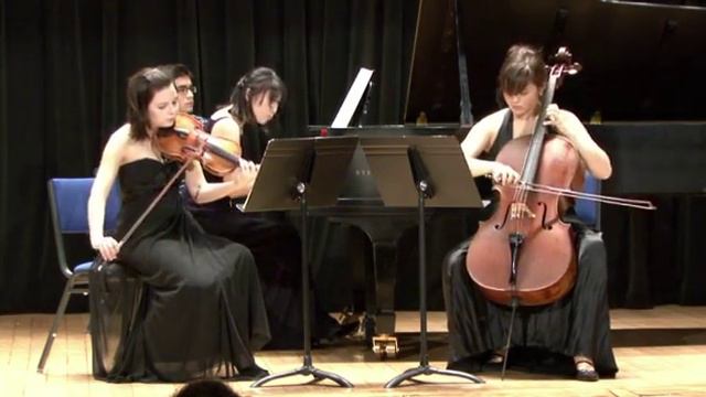 Beethoven Piano Trio No.5 in D major, Op.70, No.1, 2nd Mvt(Largo) смотреть онлайн