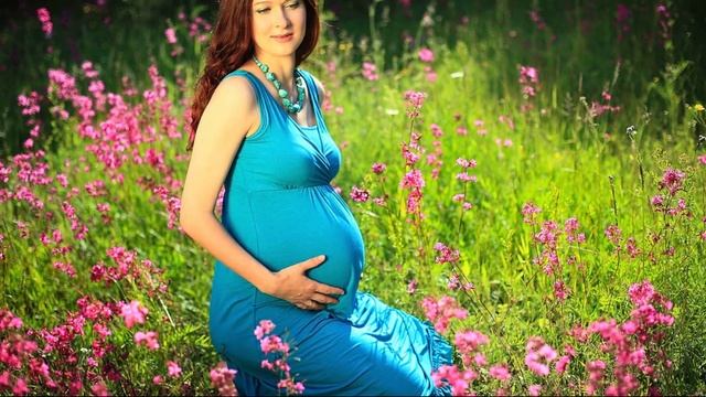 КАК ПРАВИЛЬНО СПАТЬ ВО ВРЕМЯ БЕРЕМЕННОСТИ | Лучшие позы для сна для беременных женщин смотреть онлайн