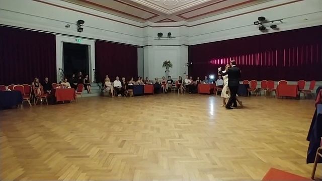 Milonga Bomboncito 10.11.2018: Patrycja Cisowska-Grzybek i Jakub Grzybek 1/4 смотреть онлайн