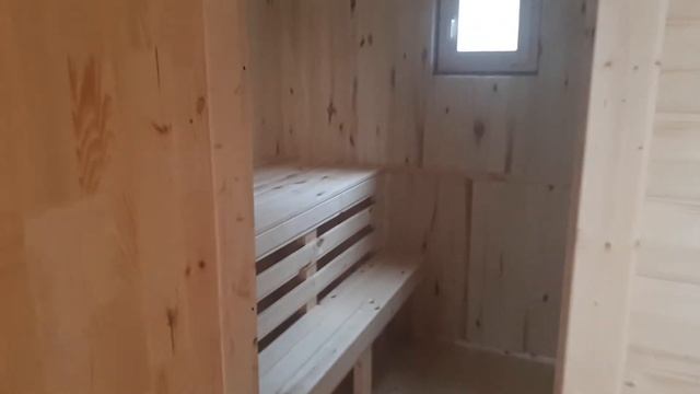 Баня из бруса 5x6 с мансардным этажом. Подробный видел отчет от компании "Зимний Лес" смотреть онлайн