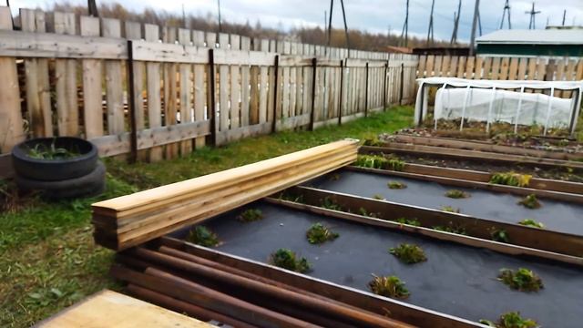Построил простой и долговечный забор для огорода смотреть онлайн