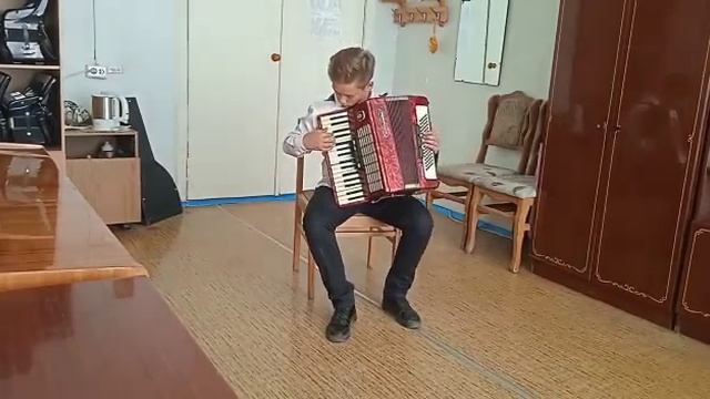 Максимов Дмитрий 1. Латыш. нар. песня "Петушок" обр. Доренского 2. В.Фоменко "Французская открытка" смотреть онлайн