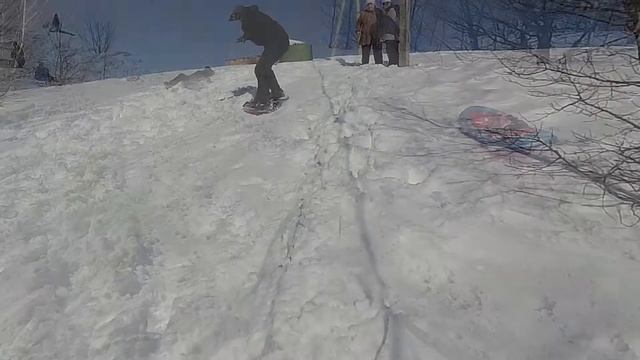 Катания с горки на ногах смотреть онлайн