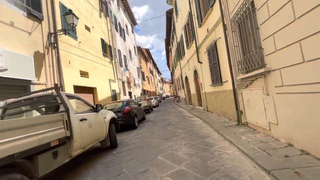 Почему я Не На Похоронах смотреть онлайн