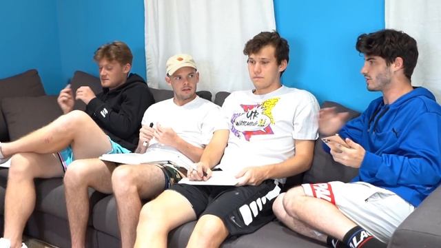 Stranded BOAT SURVIVAL Storyline Play-Through!! смотреть онлайн