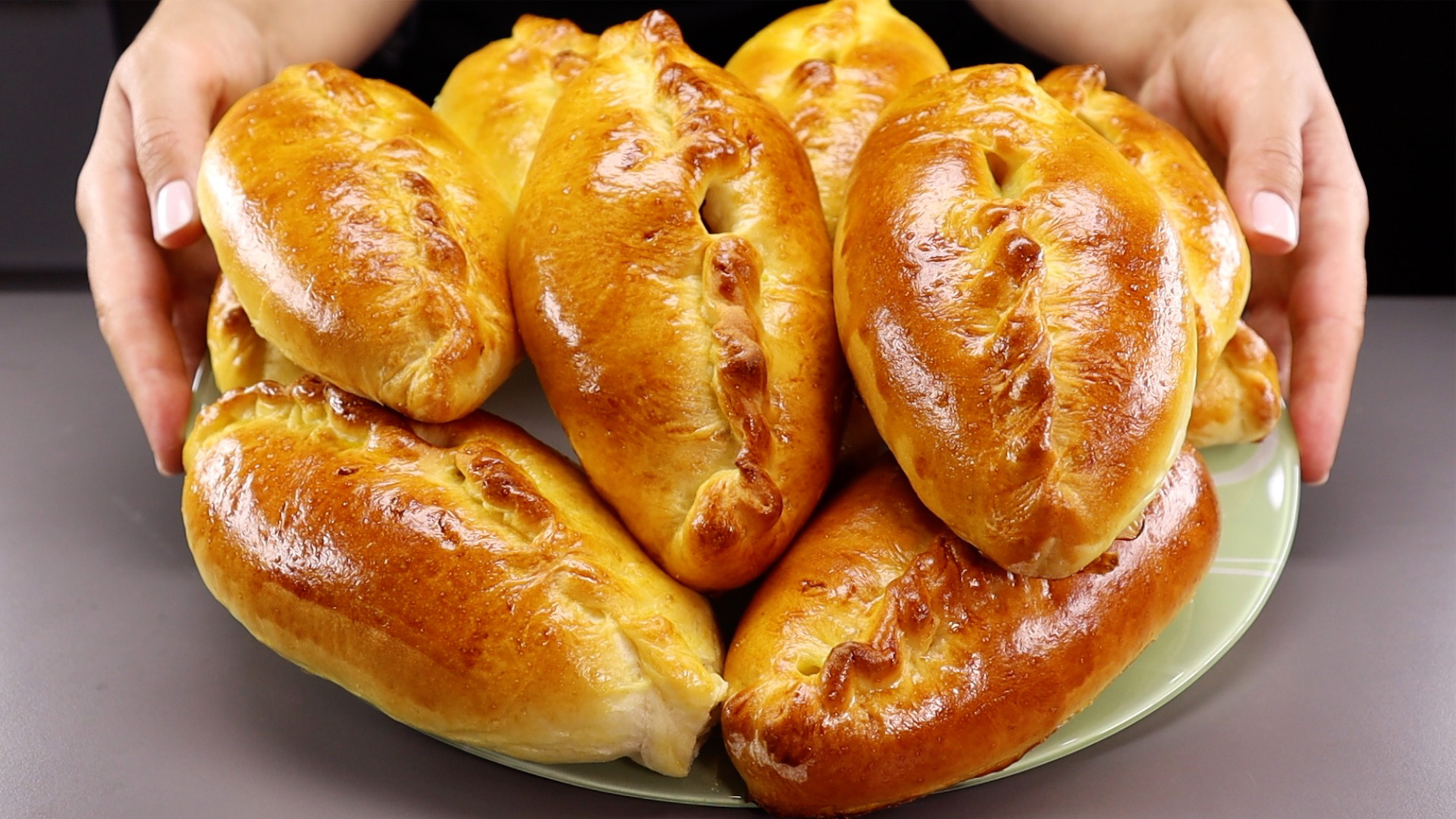 Лучшее тесто для пирожков: НЕ мокнет, НЕ лопается, Нежное! ПИРОЖКИ С НЕКТАРИНАМИ смотреть онлайн