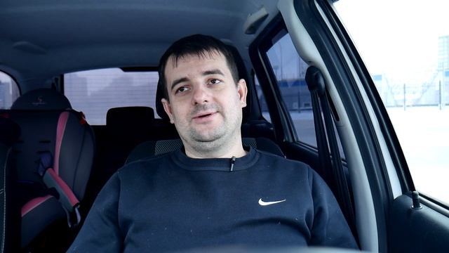 В России приостановили выдачу загранпаспортов с биометрией. смотреть онлайн