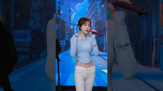 왕육육 Dancemonkey Wang Liuliu