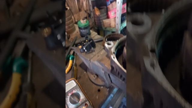 alternador del peugeot 206.... Era necesario cambiar el regulador de voltaje??♂️ смотреть онлайн