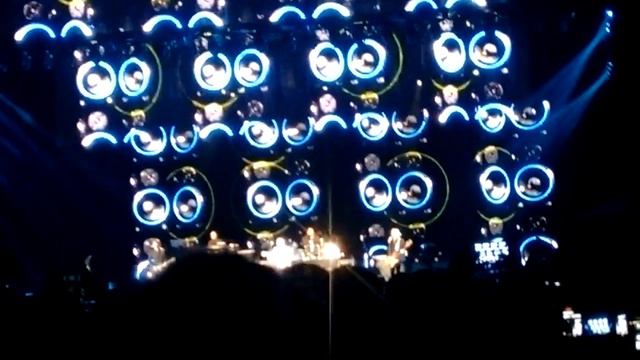 Paul McCartney / Sāo Paulo / I've got a feeling смотреть онлайн