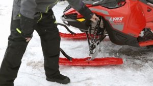 УНИВЕРСАЛЬНЫЙ СНЕГОХОД для охоты и рыбалки с широкой гусеницей: BRP LYNX XTERRAIN BRUTAL 850 E-TEC