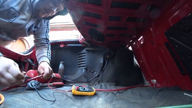 Jetta 2 Купе. Установка автозвука, химчистка и  другое