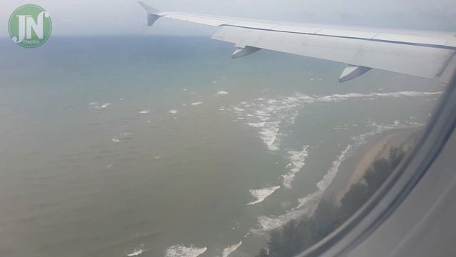 No Crash Airbus 320-200 When It Will Be Take Off Landing