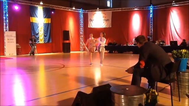 Niklas Skarin & Alice Jansson Lindy Hop Final смотреть онлайн